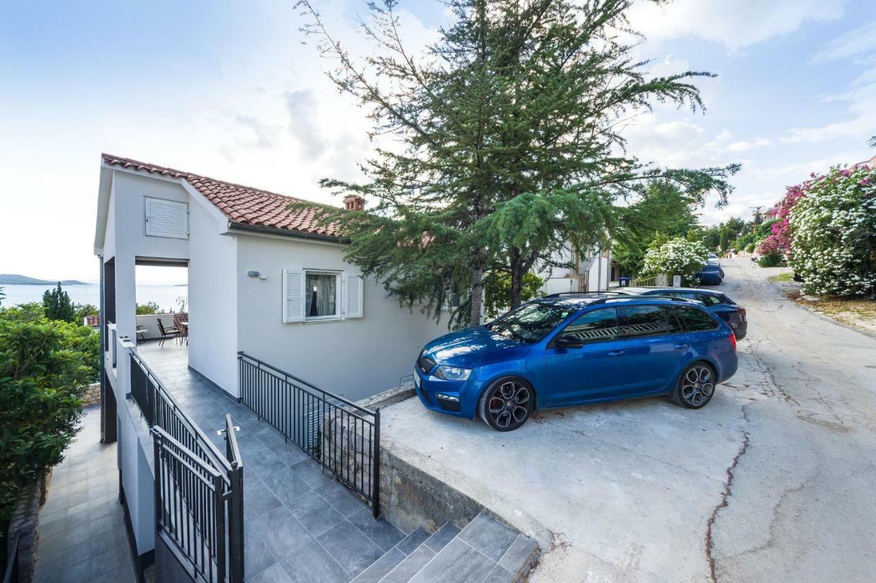 Sestrice Apartment Drage Exterior foto